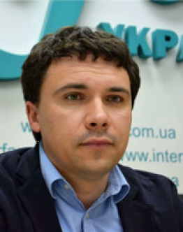 Віктор Довгань
